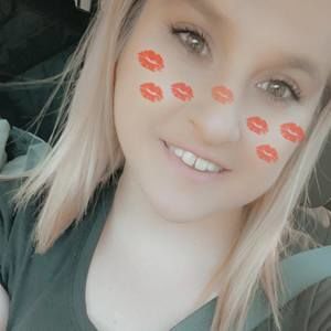 Meet your Posher, Mallory